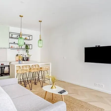 Bel Pour 6 Personnes Proche Champs Elysees Appartamento *