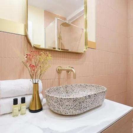 Bel Pour 6 Personnes Proche Champs Elysees Appartamento *